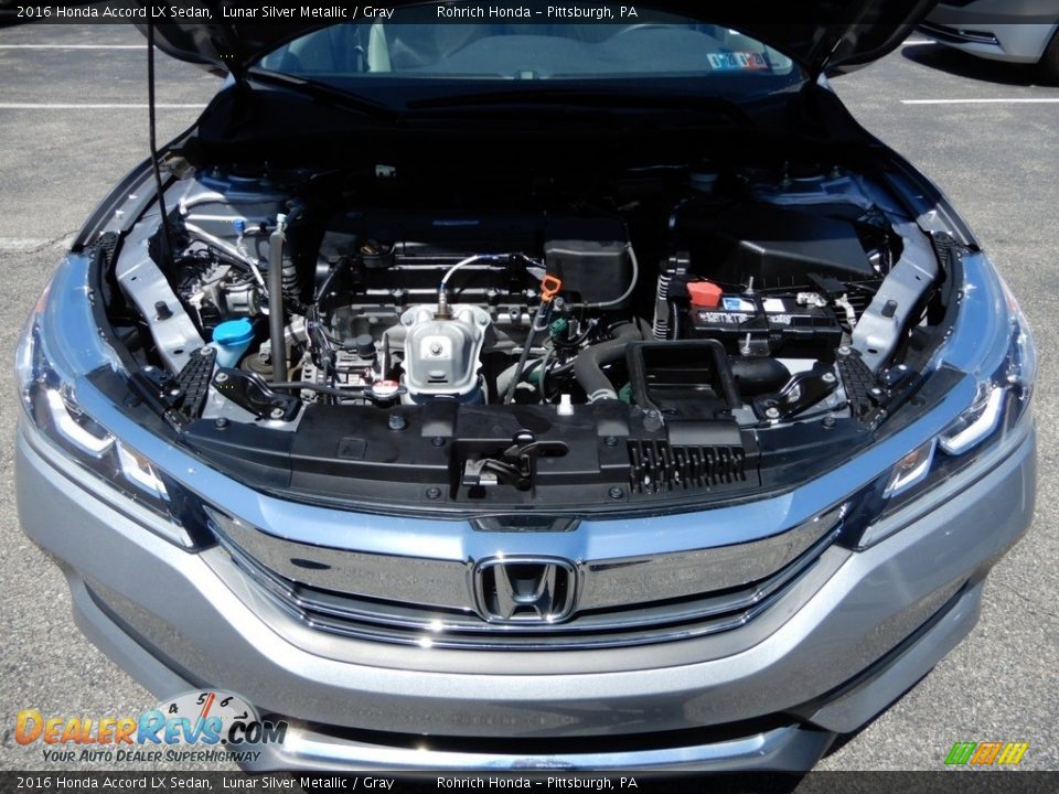 2016 Honda Accord LX Sedan Lunar Silver Metallic / Gray Photo #11