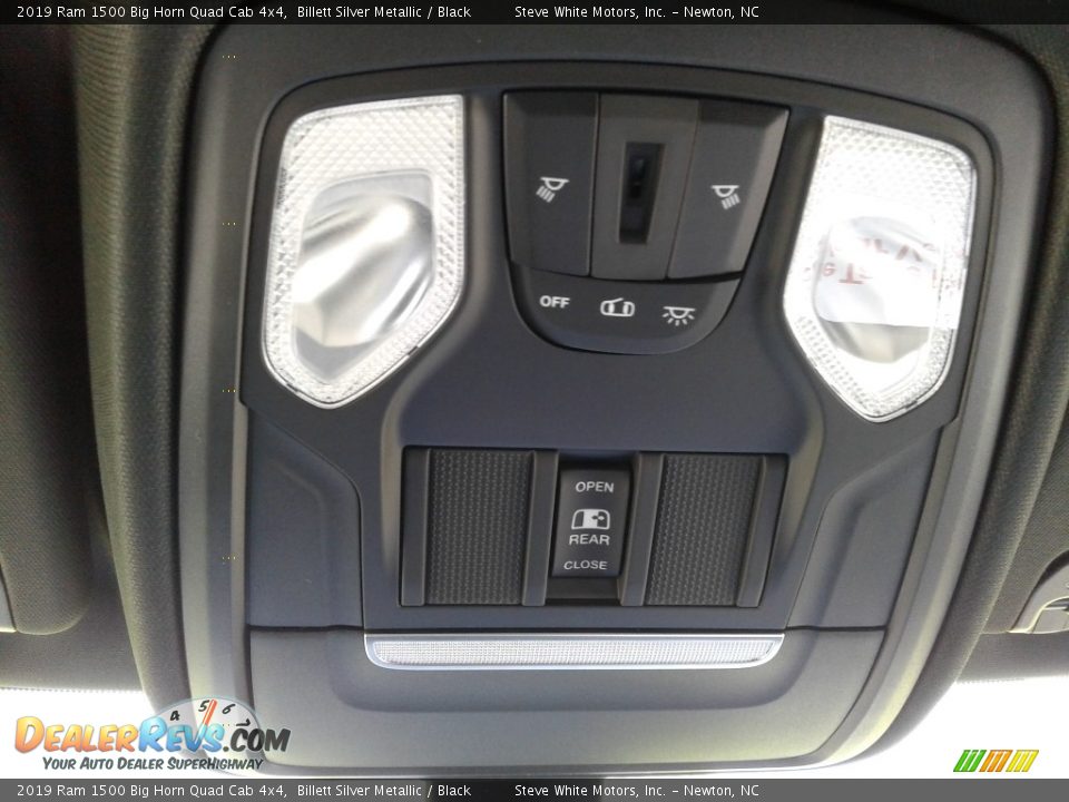 2019 Ram 1500 Big Horn Quad Cab 4x4 Billett Silver Metallic / Black Photo #28