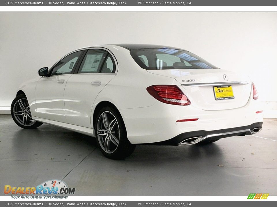 2019 Mercedes-Benz E 300 Sedan Polar White / Macchiato Beige/Black Photo #2