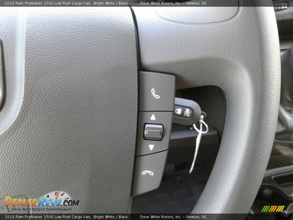 2019 Ram ProMaster 1500 Low Roof Cargo Van Bright White / Black Photo #17