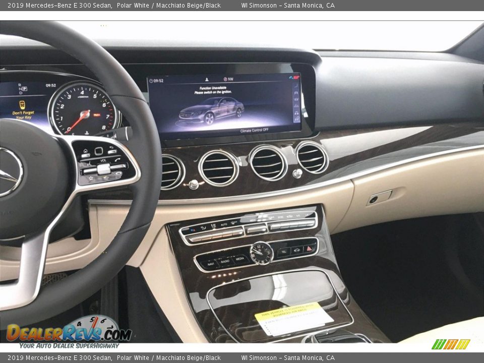 2019 Mercedes-Benz E 300 Sedan Polar White / Macchiato Beige/Black Photo #6