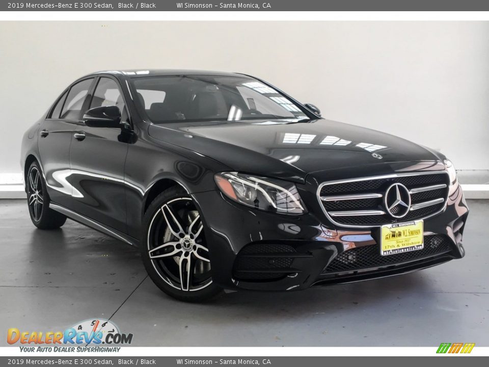 2019 Mercedes-Benz E 300 Sedan Black / Black Photo #10
