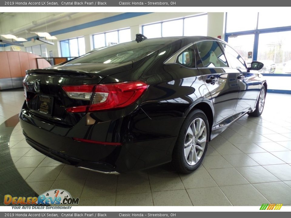 2019 Honda Accord LX Sedan Crystal Black Pearl / Black Photo #5