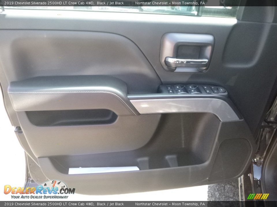 2019 Chevrolet Silverado 2500HD LT Crew Cab 4WD Black / Jet Black Photo #16