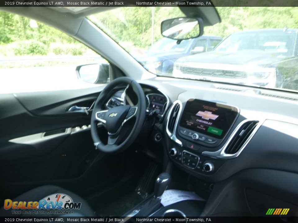 2019 Chevrolet Equinox LT AWD Mosaic Black Metallic / Jet Black Photo #10