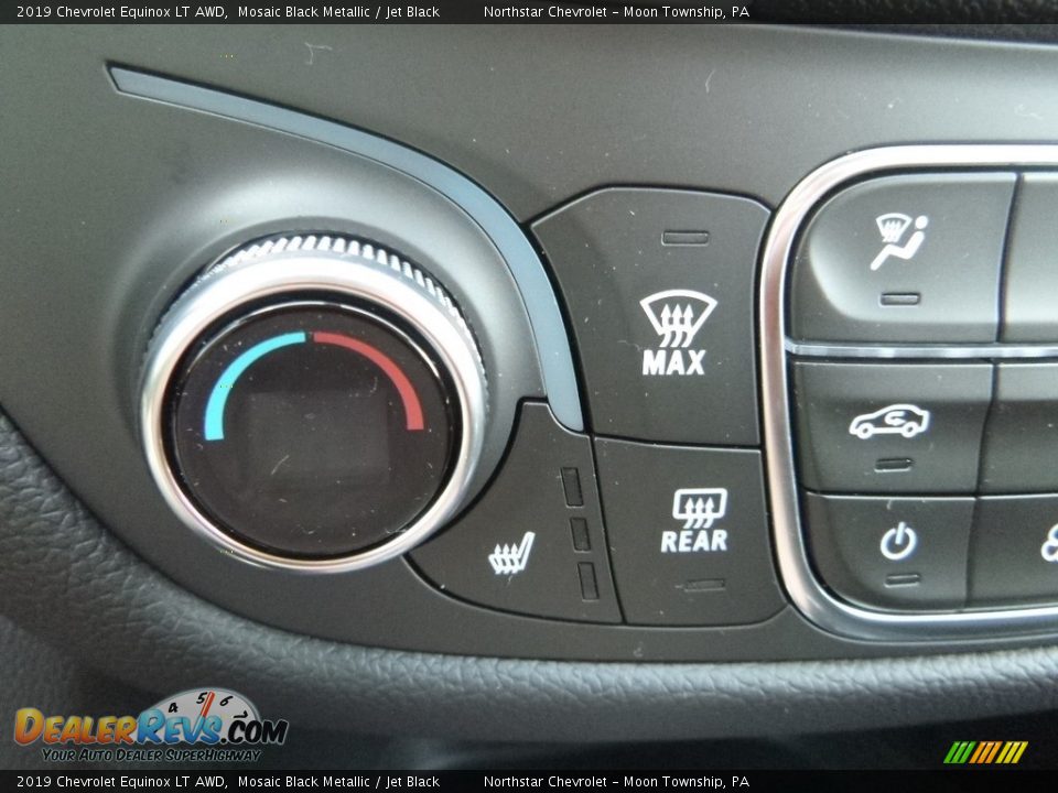 2019 Chevrolet Equinox LT AWD Mosaic Black Metallic / Jet Black Photo #17