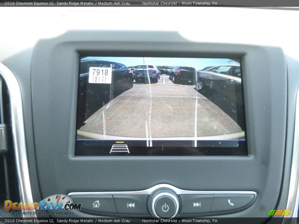 2019 Chevrolet Equinox LS Sandy Ridge Metallic / Medium Ash Gray Photo #17