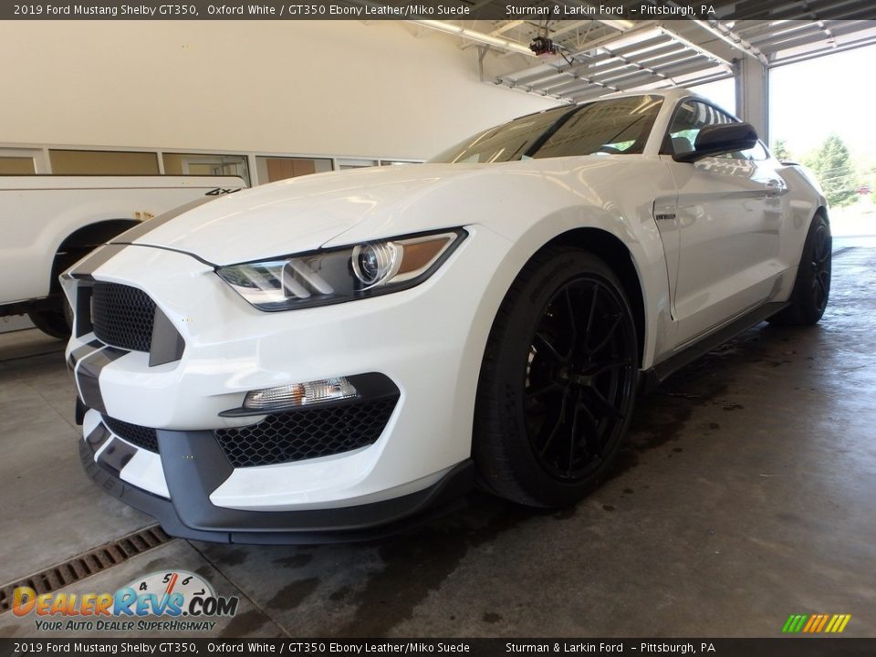 2019 Ford Mustang Shelby GT350 Oxford White / GT350 Ebony Leather/Miko Suede Photo #5