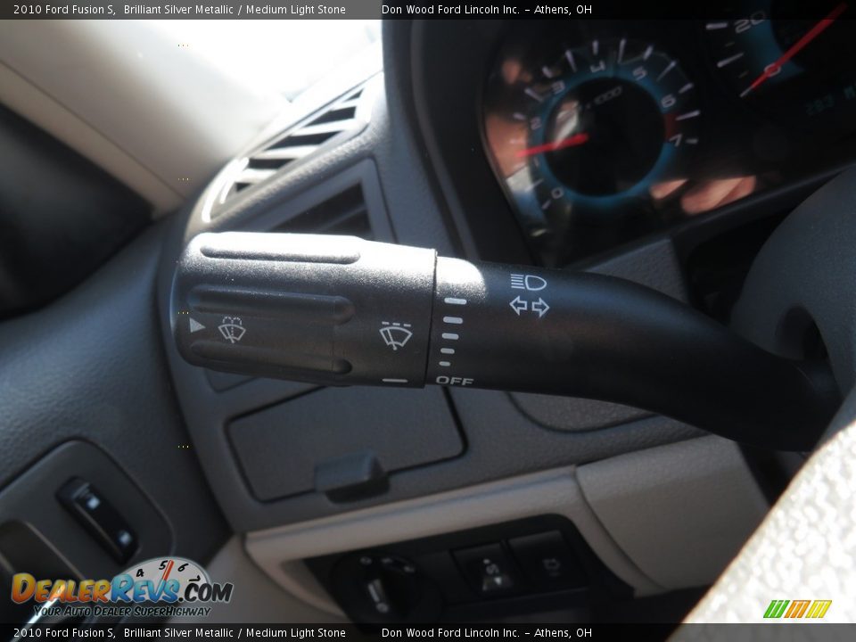 2010 Ford Fusion S Brilliant Silver Metallic / Medium Light Stone Photo #30