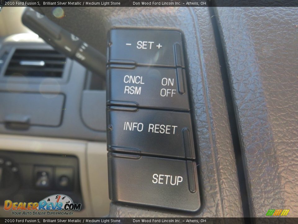 2010 Ford Fusion S Brilliant Silver Metallic / Medium Light Stone Photo #31