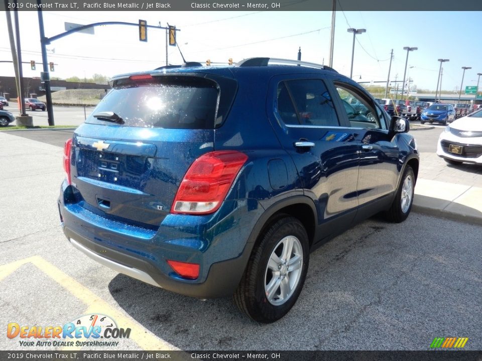 2019 Chevrolet Trax LT Pacific Blue Metallic / Jet Black Photo #4