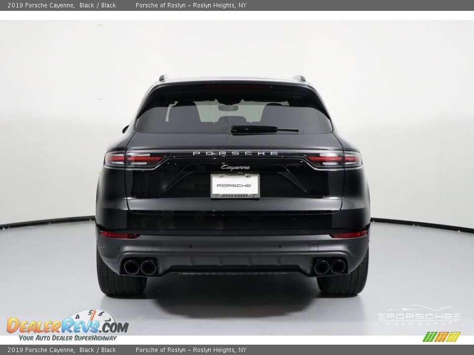 2019 Porsche Cayenne Black / Black Photo #6