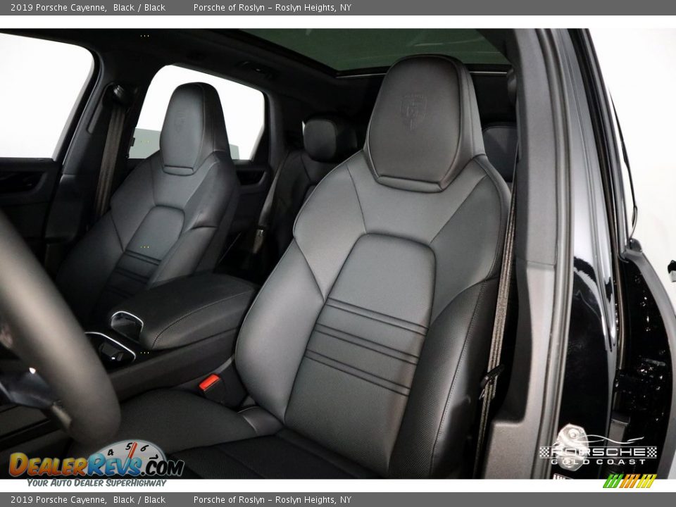 2019 Porsche Cayenne Black / Black Photo #23