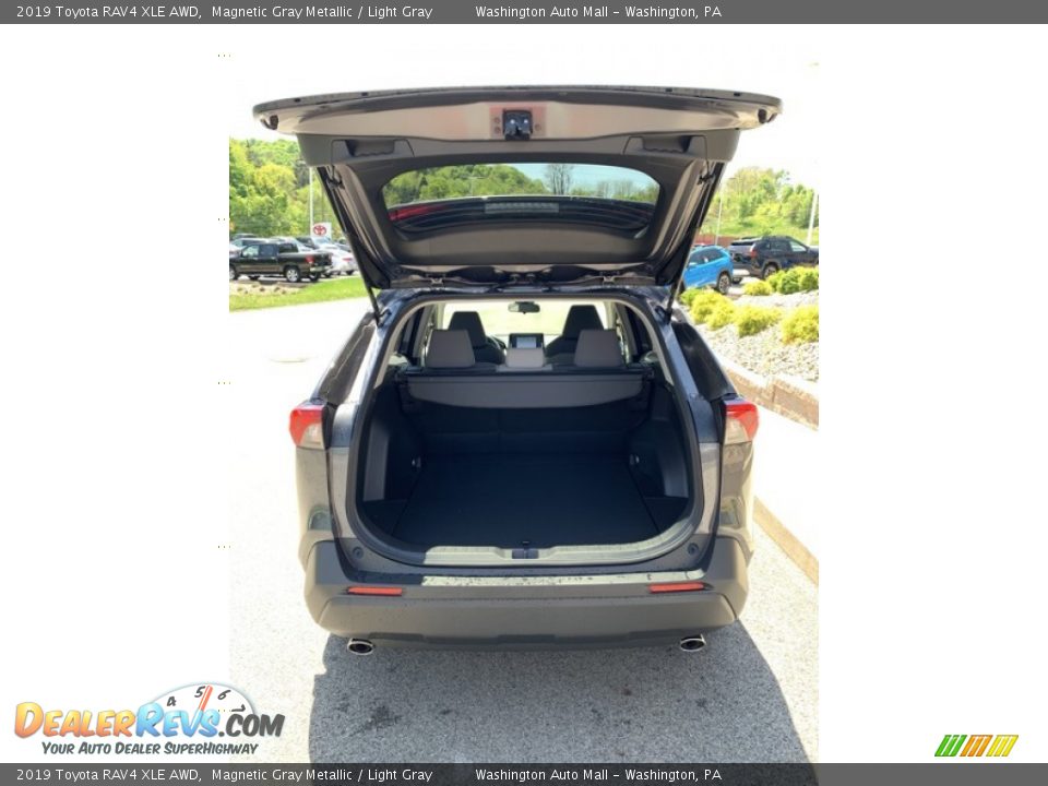 2019 Toyota RAV4 XLE AWD Magnetic Gray Metallic / Light Gray Photo #20