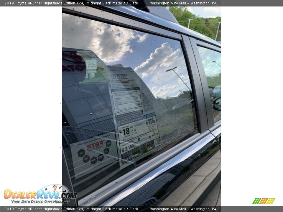 2019 Toyota 4Runner Nightshade Edition 4x4 Midnight Black metallic / Black Photo #22