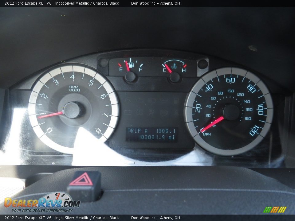 2012 Ford Escape XLT V6 Ingot Silver Metallic / Charcoal Black Photo #22