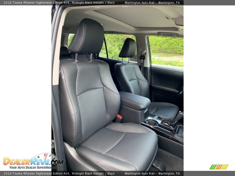 2019 Toyota 4Runner Nightshade Edition 4x4 Midnight Black metallic / Black Photo #28