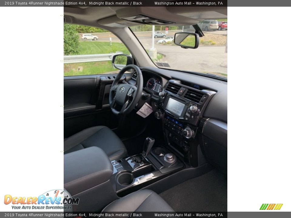 2019 Toyota 4Runner Nightshade Edition 4x4 Midnight Black metallic / Black Photo #29