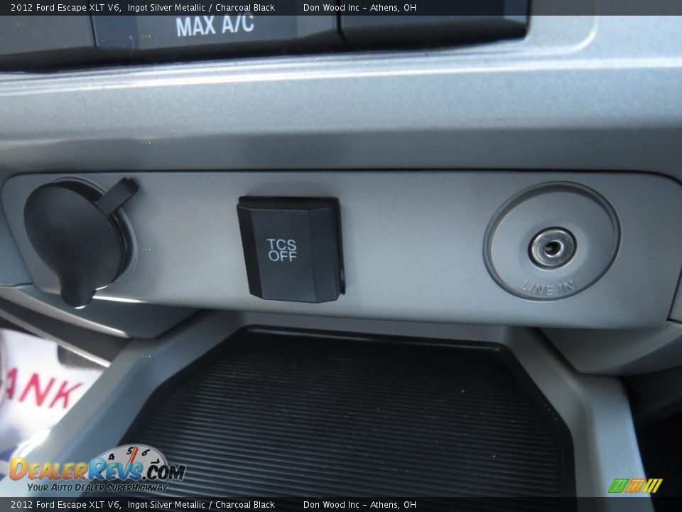 2012 Ford Escape XLT V6 Ingot Silver Metallic / Charcoal Black Photo #29