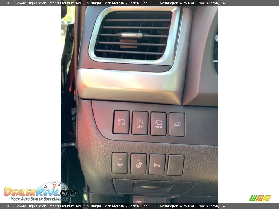 2019 Toyota Highlander Limited Platinum AWD Midnight Black Metallic / Saddle Tan Photo #10