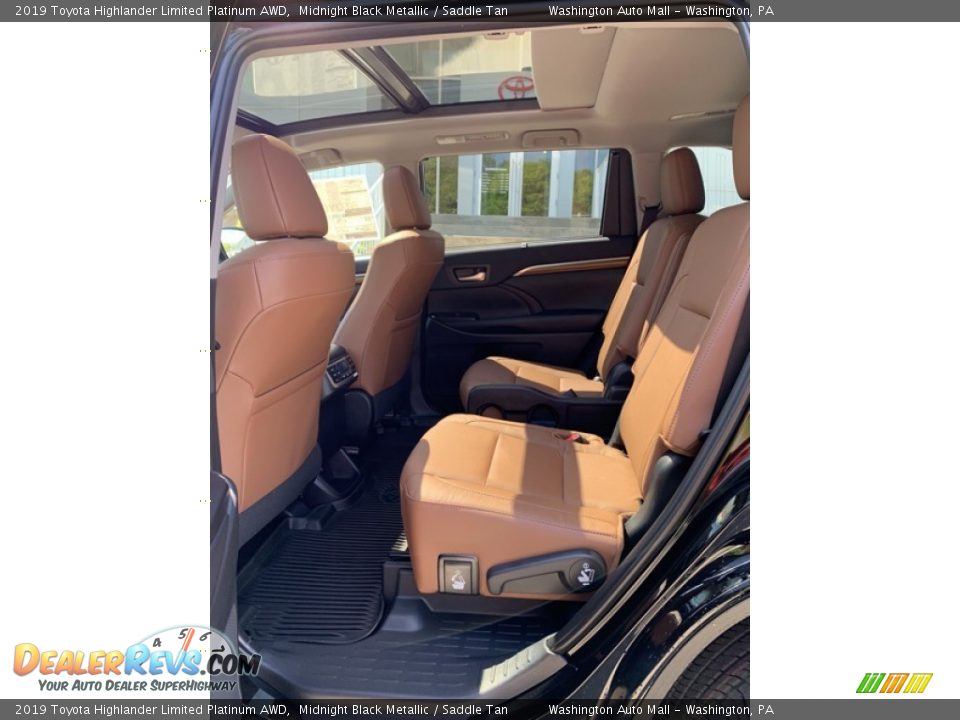 2019 Toyota Highlander Limited Platinum AWD Midnight Black Metallic / Saddle Tan Photo #19