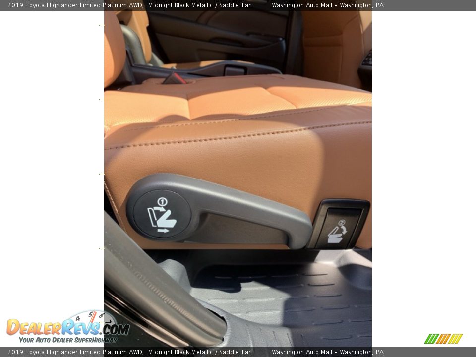 2019 Toyota Highlander Limited Platinum AWD Midnight Black Metallic / Saddle Tan Photo #26