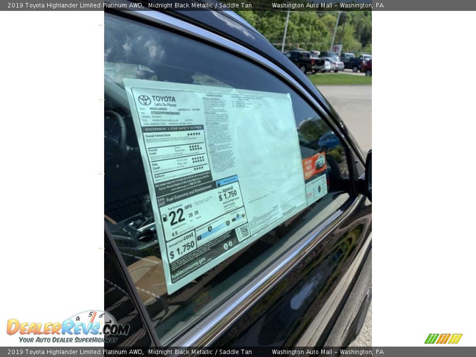 2019 Toyota Highlander Limited Platinum AWD Midnight Black Metallic / Saddle Tan Photo #31