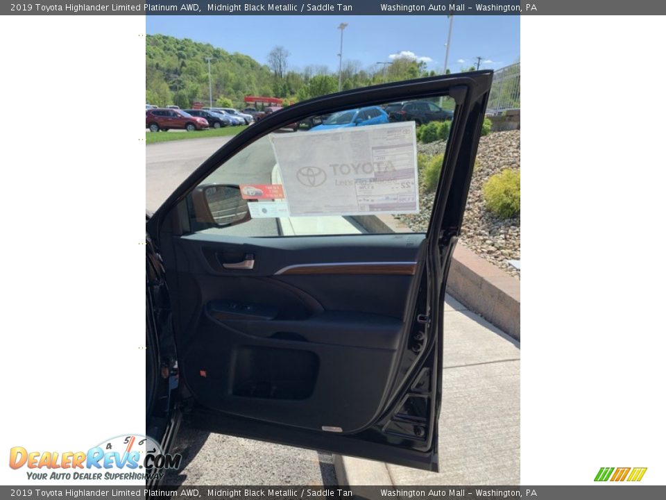 2019 Toyota Highlander Limited Platinum AWD Midnight Black Metallic / Saddle Tan Photo #33