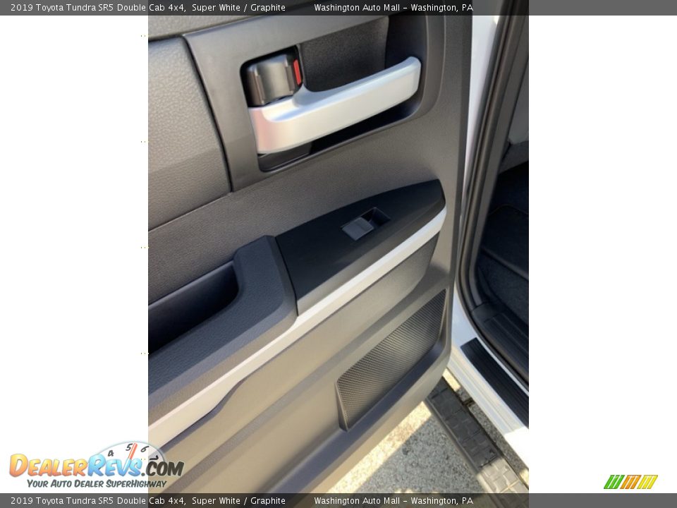 2019 Toyota Tundra SR5 Double Cab 4x4 Super White / Graphite Photo #16
