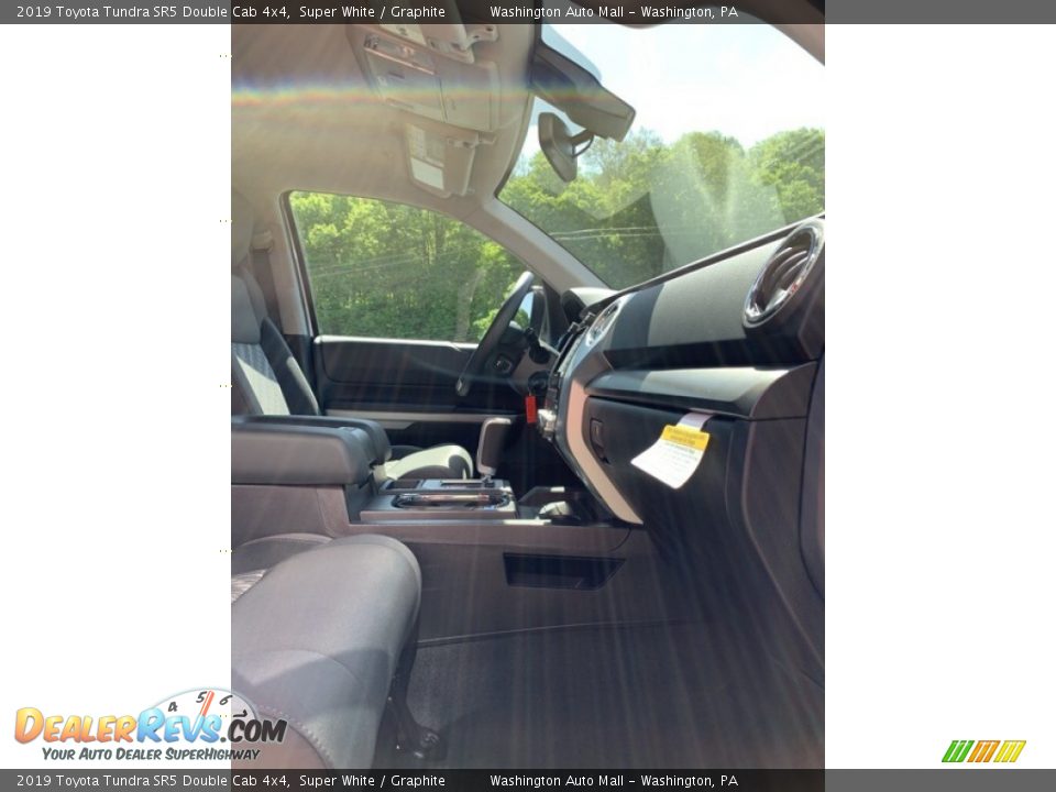 2019 Toyota Tundra SR5 Double Cab 4x4 Super White / Graphite Photo #30