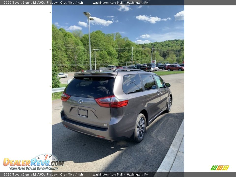 2020 Toyota Sienna LE AWD Predawn Gray Mica / Ash Photo #4