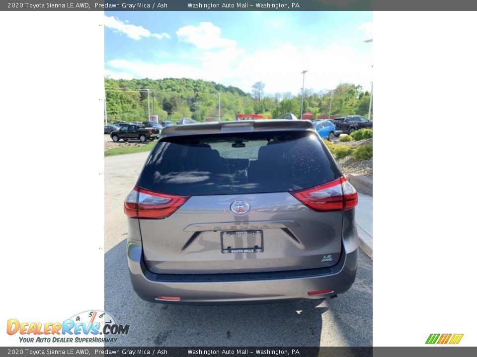 2020 Toyota Sienna LE AWD Predawn Gray Mica / Ash Photo #5