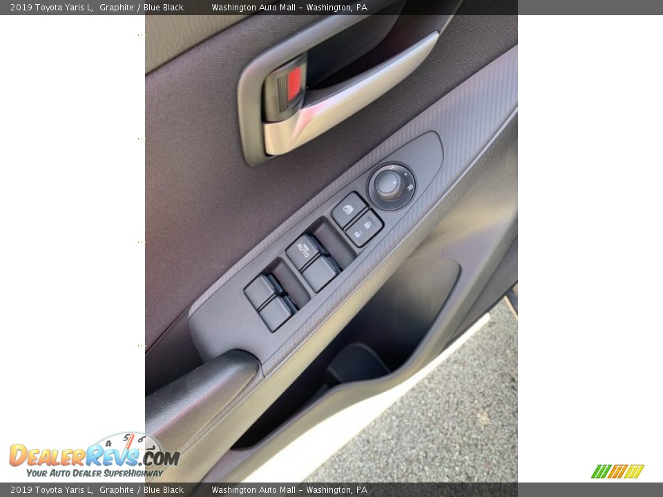 2019 Toyota Yaris L Graphite / Blue Black Photo #9