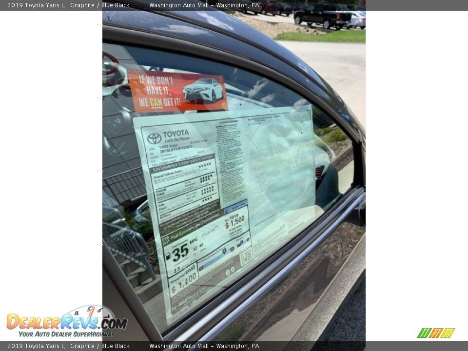 2019 Toyota Yaris L Graphite / Blue Black Photo #25