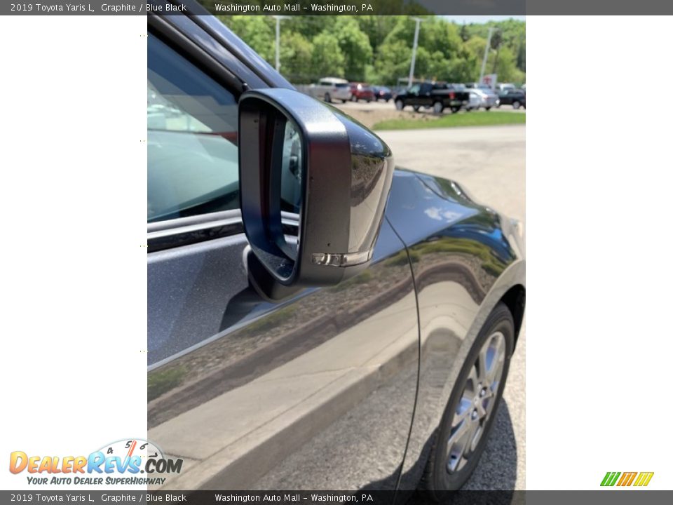 2019 Toyota Yaris L Graphite / Blue Black Photo #31
