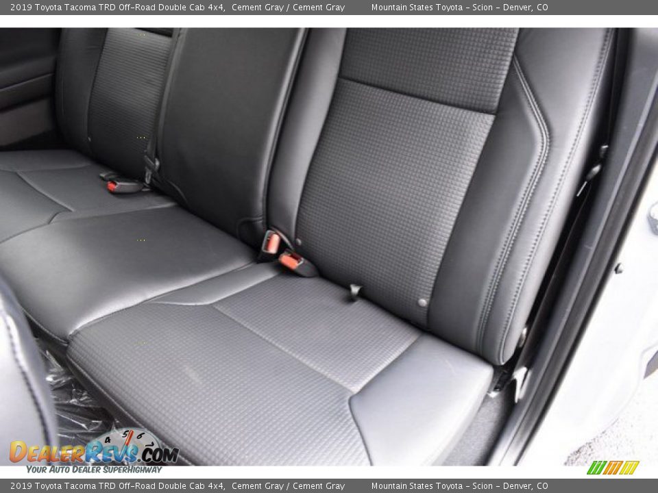 2019 Toyota Tacoma TRD Off-Road Double Cab 4x4 Cement Gray / Cement Gray Photo #10