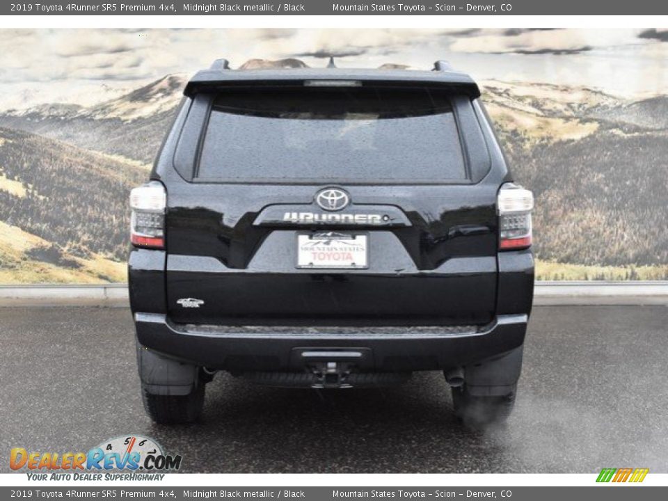 2019 Toyota 4Runner SR5 Premium 4x4 Midnight Black metallic / Black Photo #4