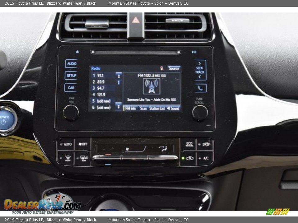 2019 Toyota Prius LE Blizzard White Pearl / Black Photo #8