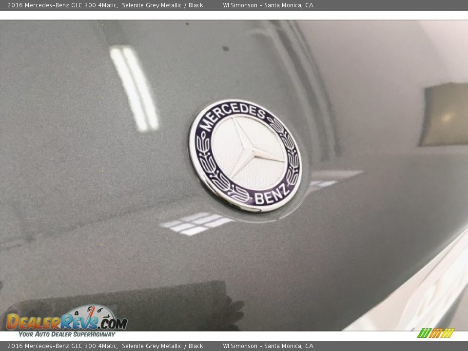 2016 Mercedes-Benz GLC 300 4Matic Selenite Grey Metallic / Black Photo #33