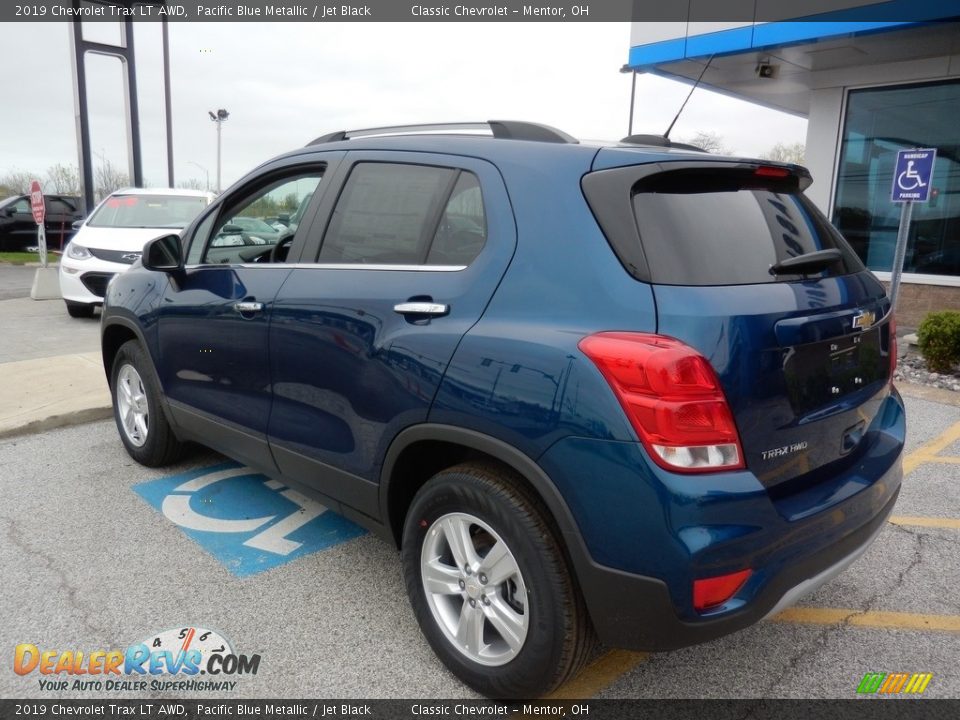 2019 Chevrolet Trax LT AWD Pacific Blue Metallic / Jet Black Photo #5