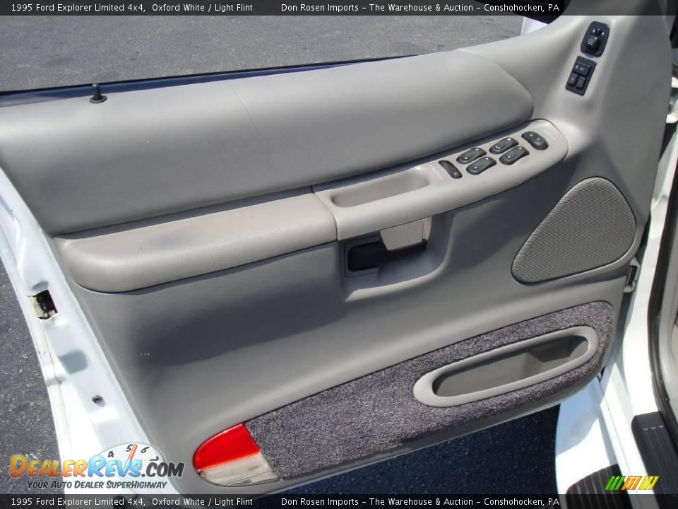 1995 Ford Explorer Limited 4x4 Oxford White / Light Flint Photo #13