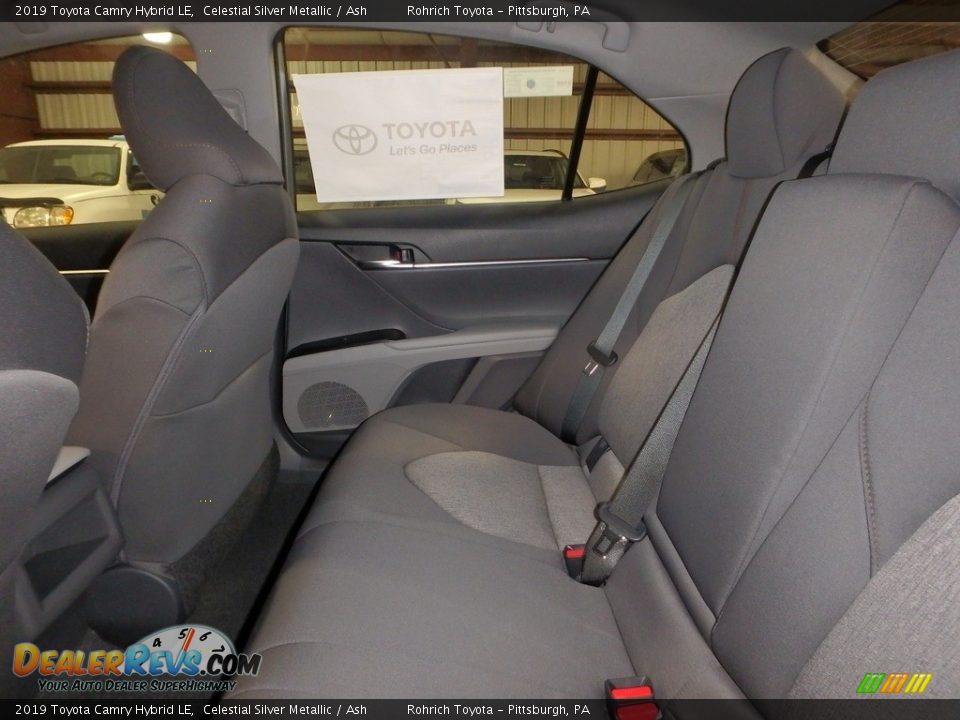 2019 Toyota Camry Hybrid LE Celestial Silver Metallic / Ash Photo #7