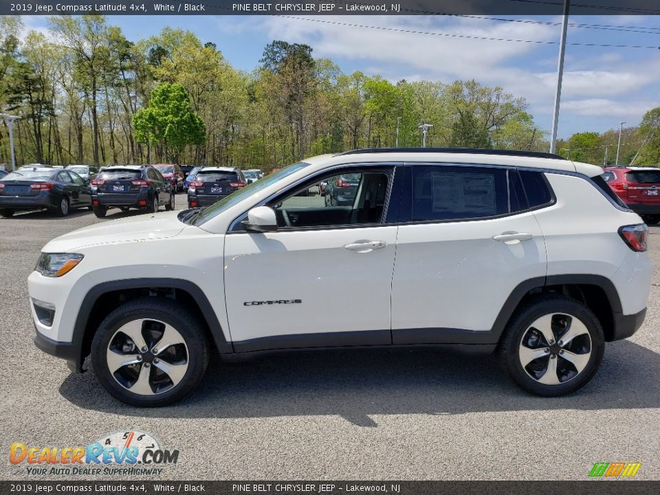 2019 Jeep Compass Latitude 4x4 White / Black Photo #3