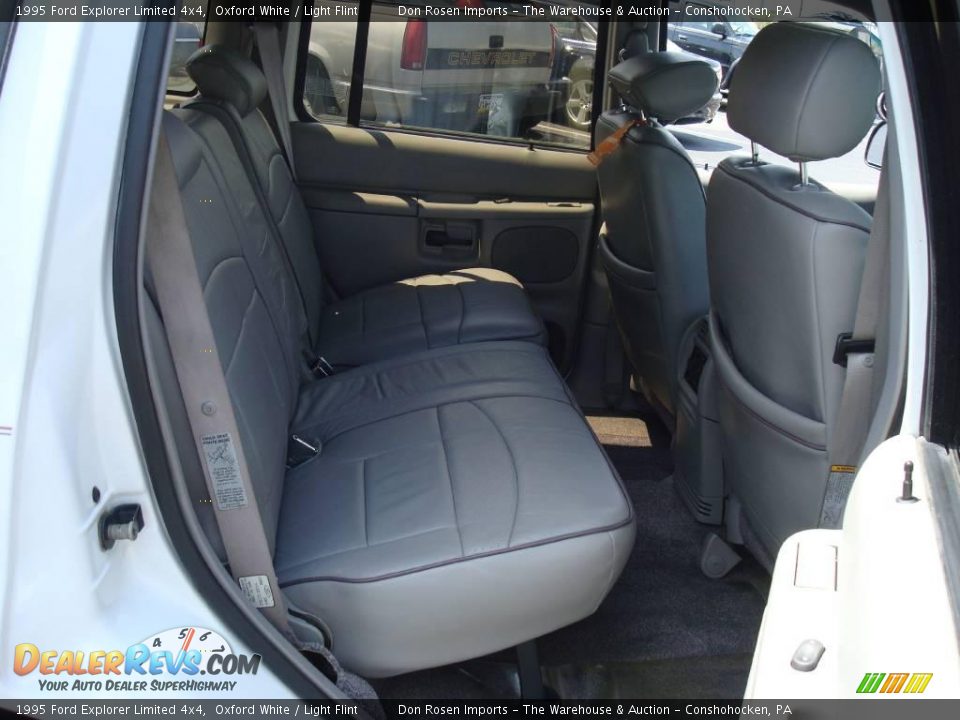 1995 Ford Explorer Limited 4x4 Oxford White / Light Flint Photo #20