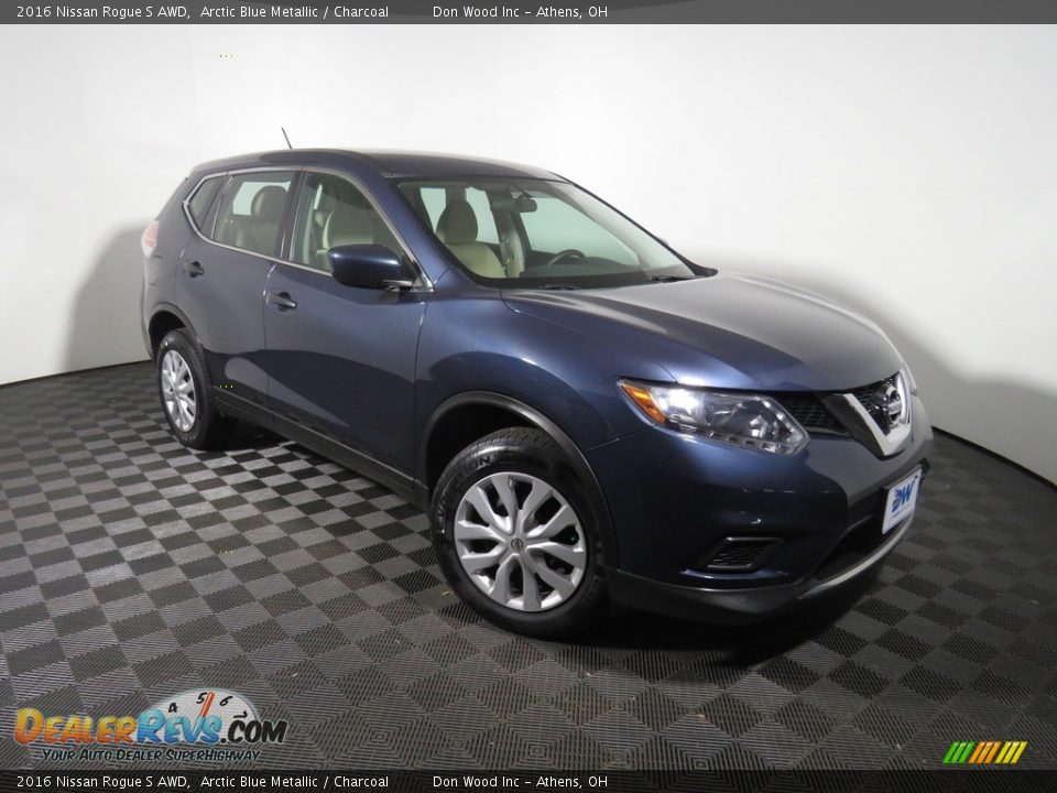 2016 Nissan Rogue S AWD Arctic Blue Metallic / Charcoal Photo #2