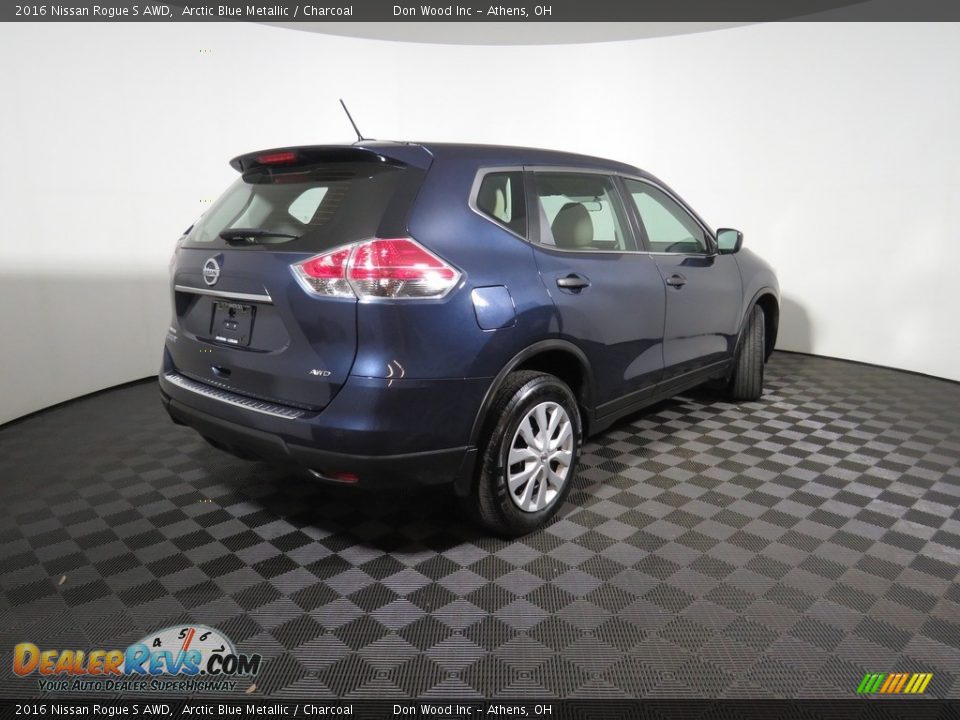 2016 Nissan Rogue S AWD Arctic Blue Metallic / Charcoal Photo #15