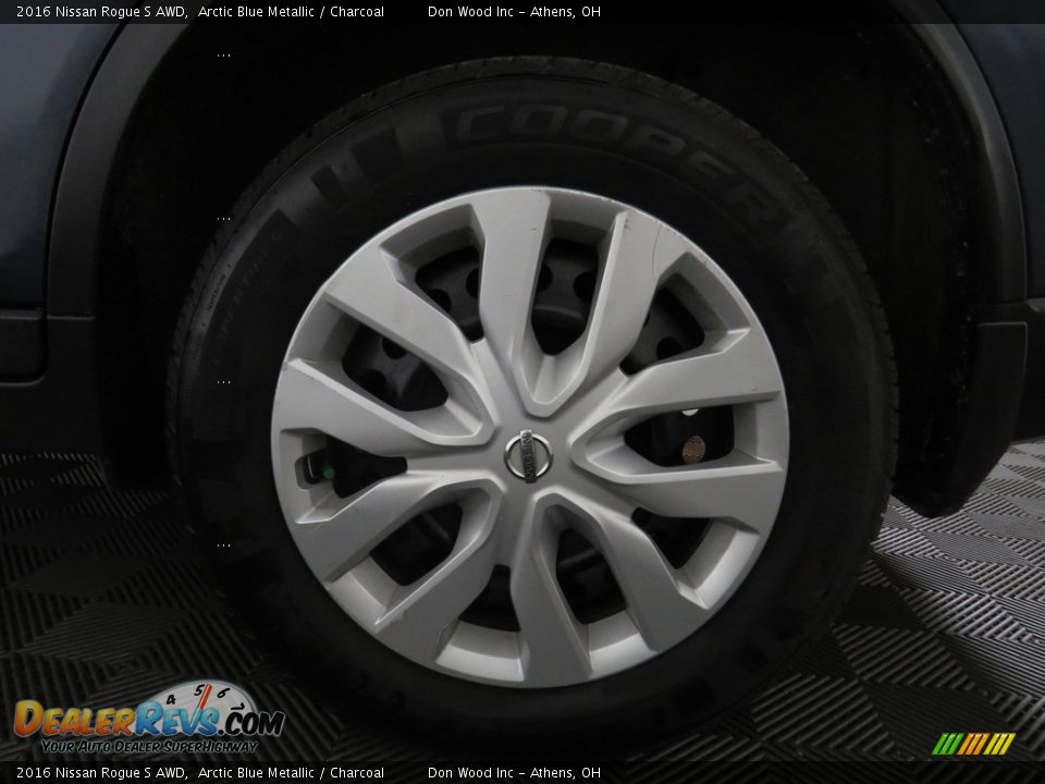 2016 Nissan Rogue S AWD Arctic Blue Metallic / Charcoal Photo #20
