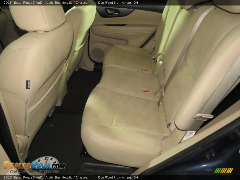 2016 Nissan Rogue S AWD Arctic Blue Metallic / Charcoal Photo #27