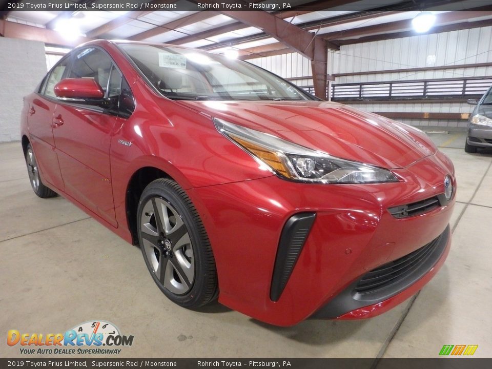 2019 Toyota Prius Limited Supersonic Red / Moonstone Photo #1
