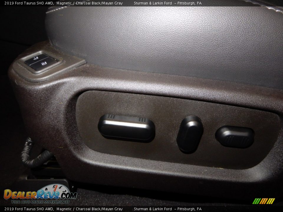 2019 Ford Taurus SHO AWD Magnetic / Charcoal Black/Mayan Gray Photo #20
